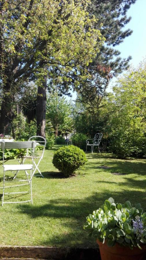 Bed and Breakfast La Malposte Reviers Экстерьер фото