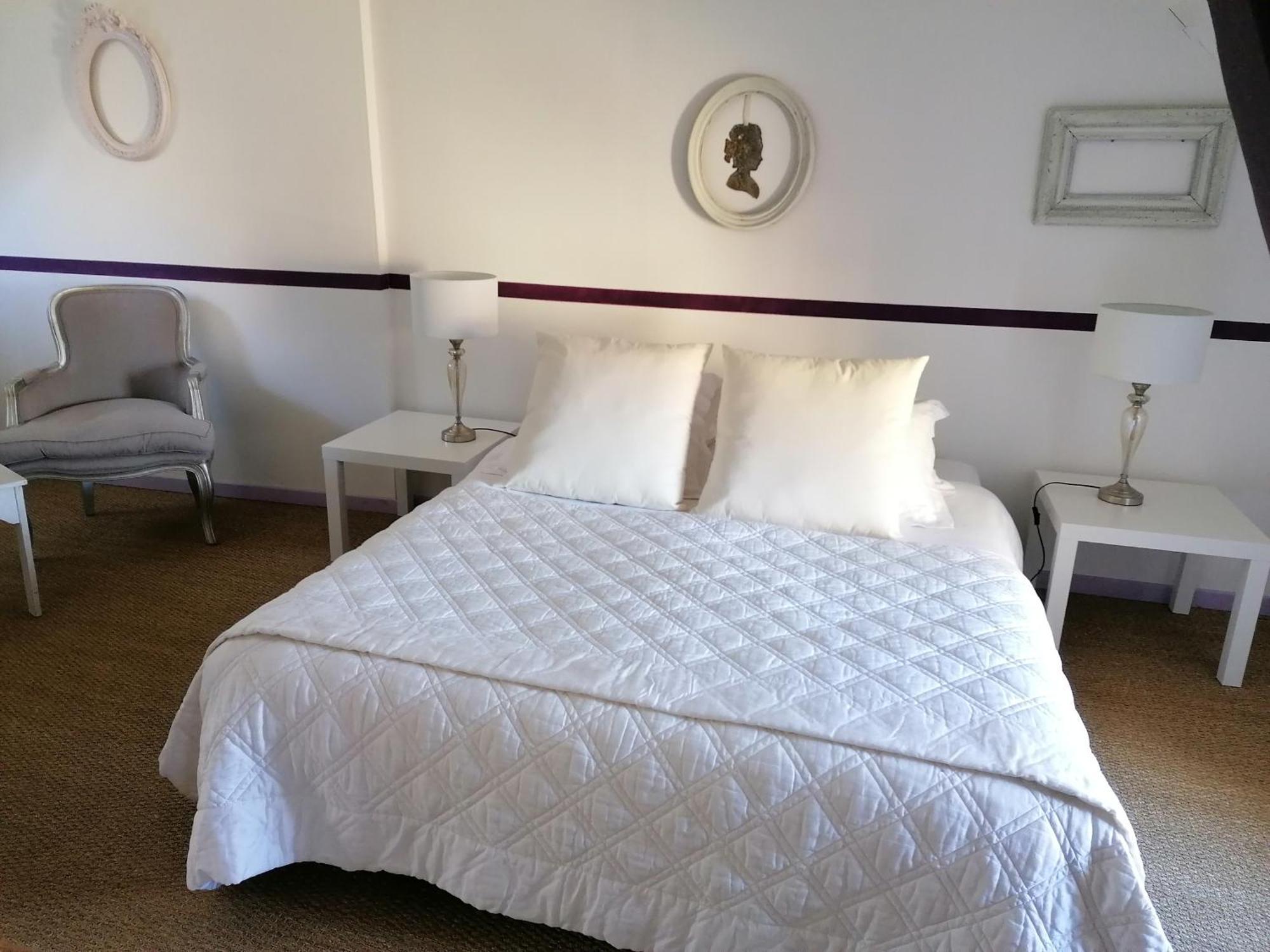 Bed and Breakfast La Malposte Reviers Экстерьер фото